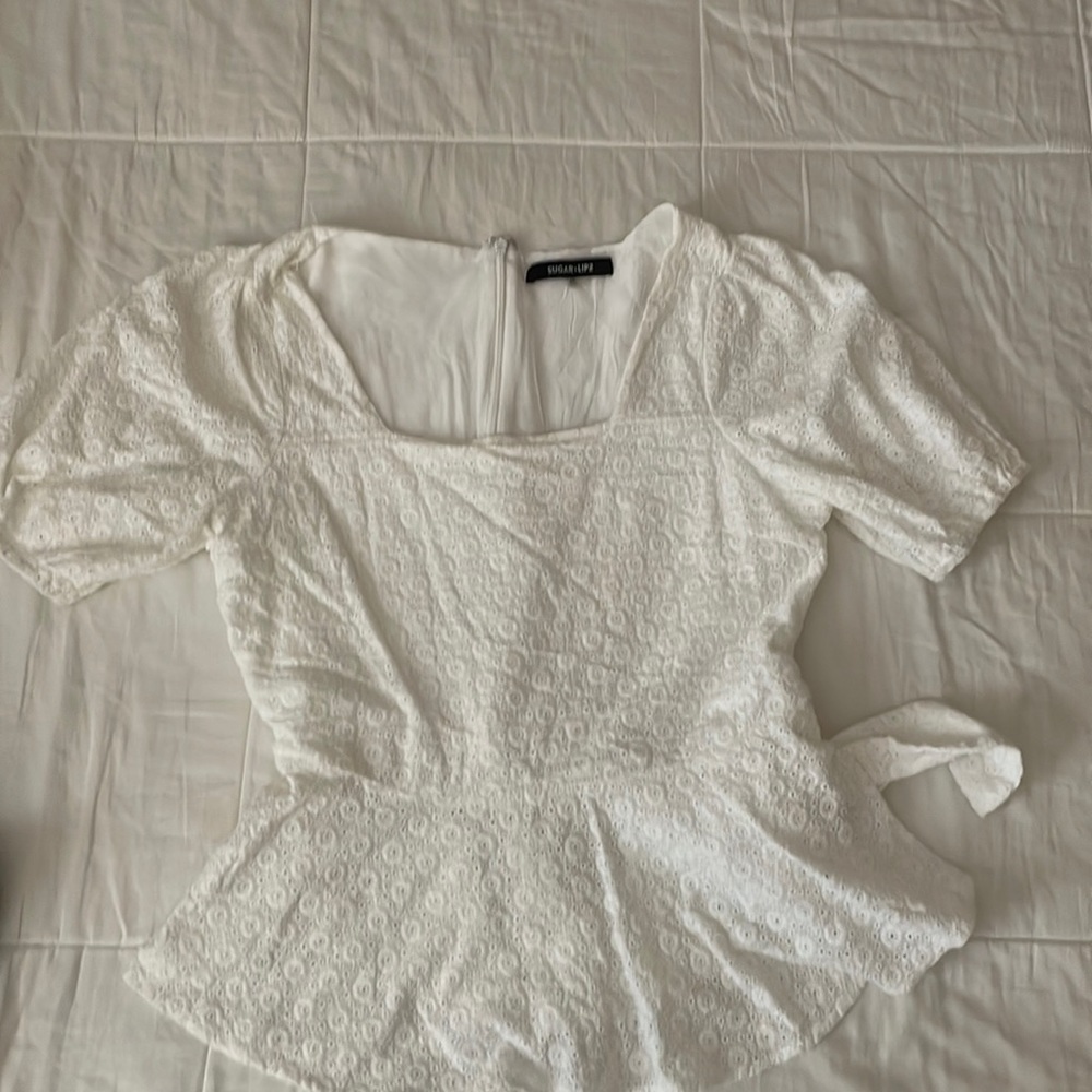 Sugarlips eyelet tie top XL